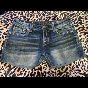 Cut off miss me pants